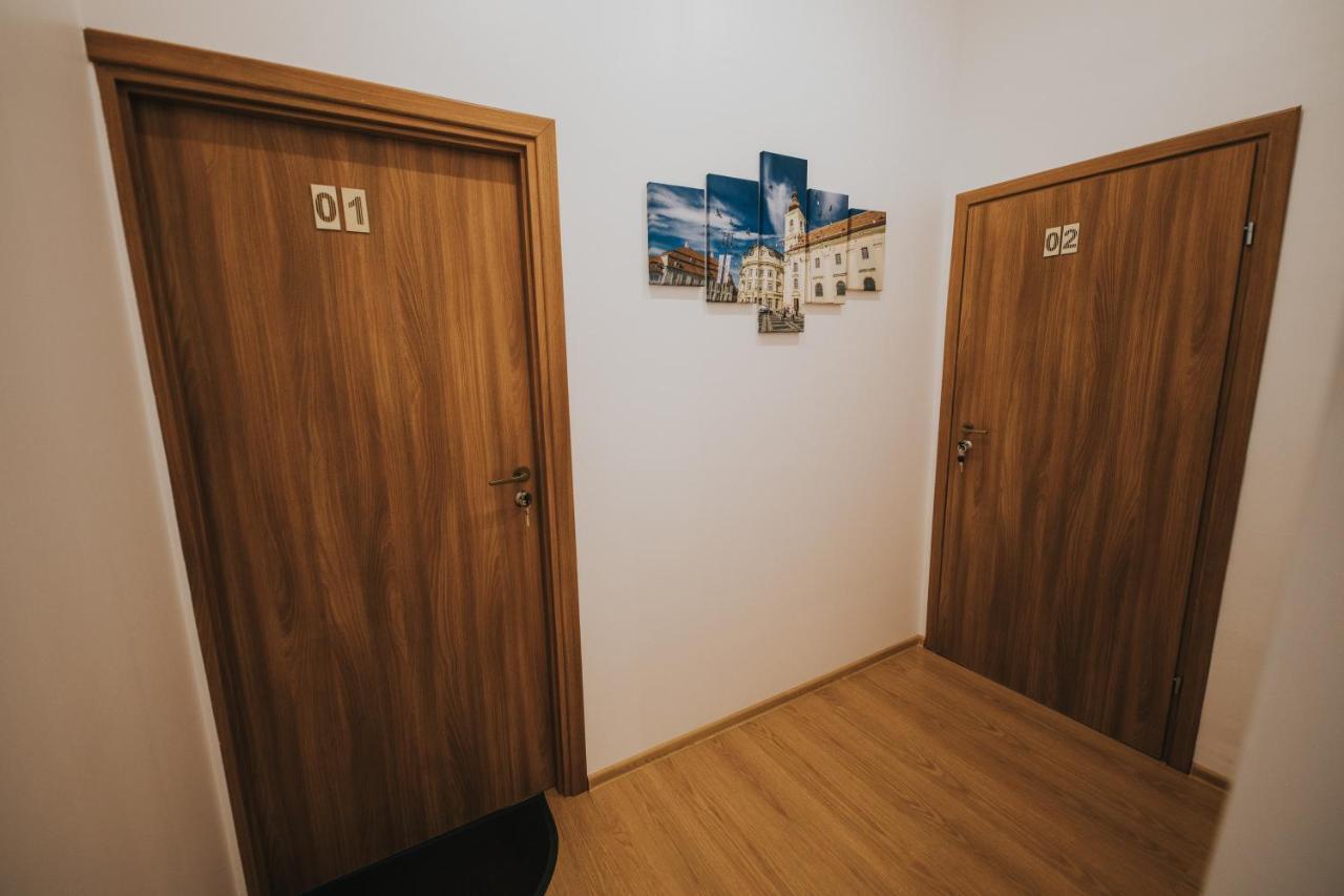 Gavri'S Classic Apartment Hermannstadt Exterior foto